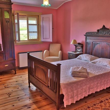 Quinta Do Barracao Da Vilarica Lodoes ภายนอก รูปภาพ