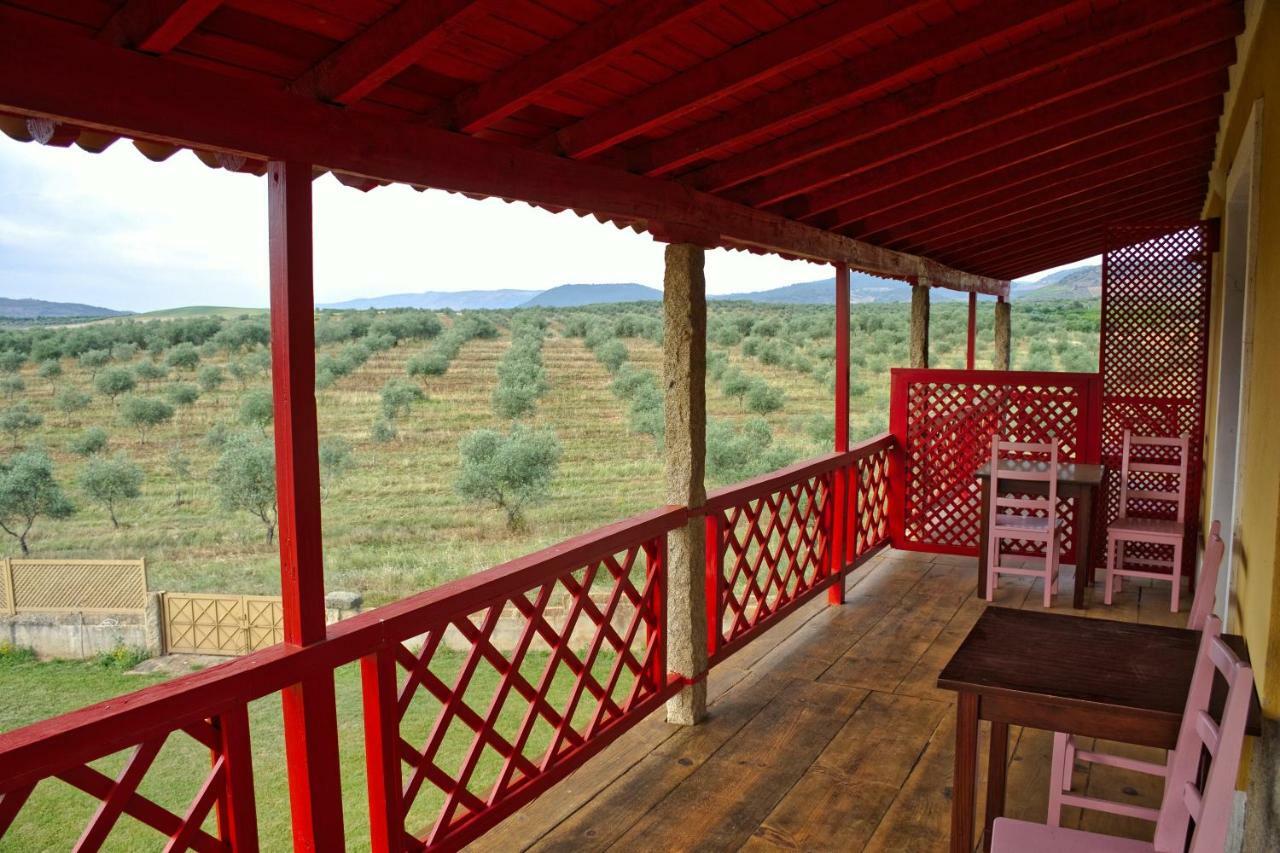 Quinta Do Barracao Da Vilarica Lodoes ภายนอก รูปภาพ